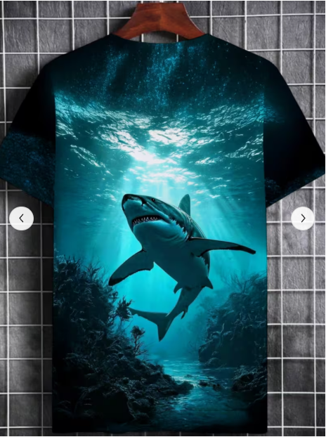 T-Shirt with Print -M